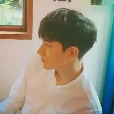 曹航璨